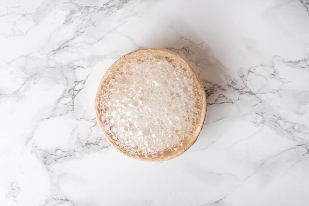 Lemon juice and baking soda in a bowl.