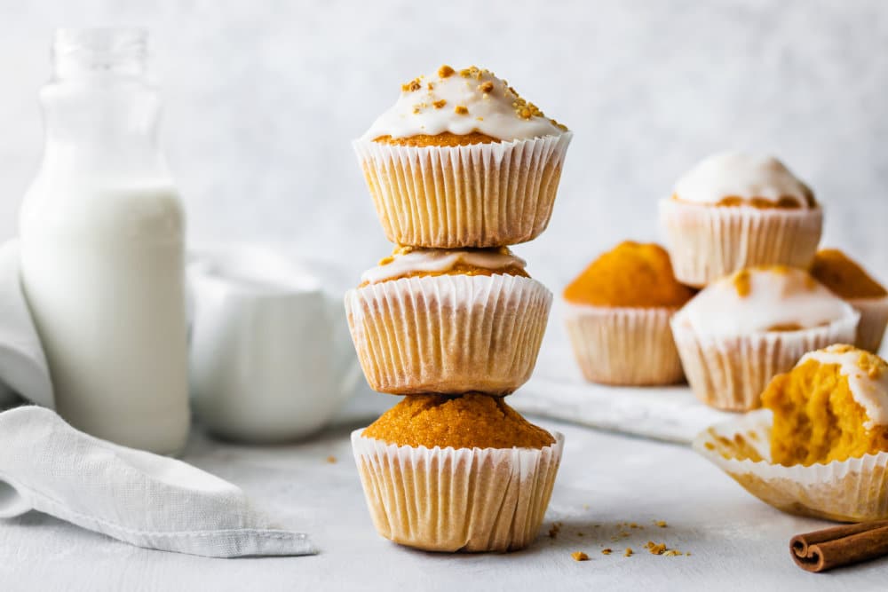 pumpkin-muffins-stacked