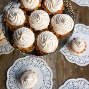 meringue-jam-filled-tartlets-on-a-cake-stand-and-some-on-doilies