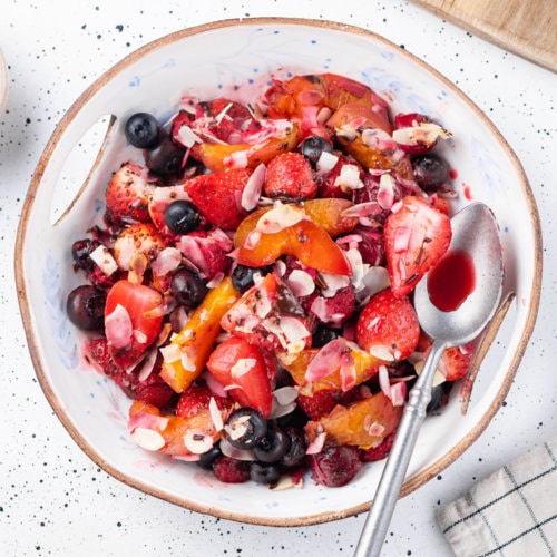 warm-fruit-salad-in-a-bowl-with-a-spoon