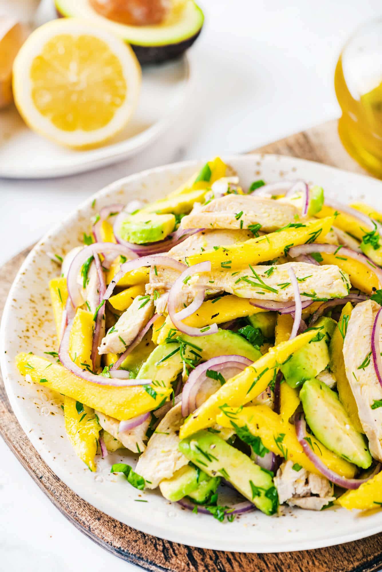 avocado chicken salad with red onion and dill. 