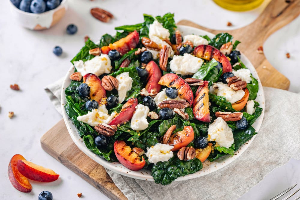 Grilled Peaches Kale Salad