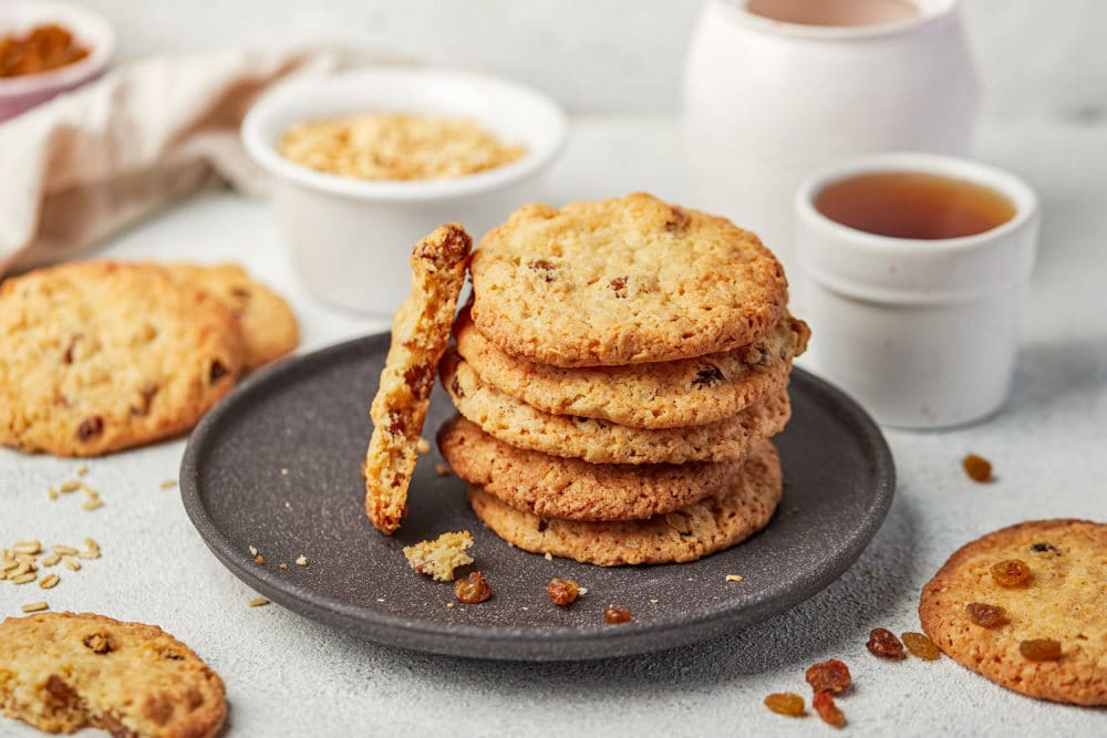 oatmeal-cookies-stacked-on-a-black-plate