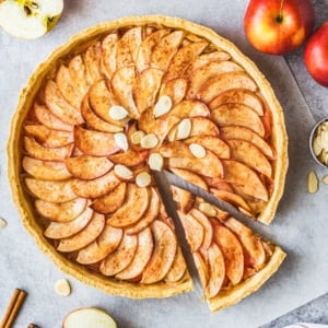 apple-tart-on-parchment-paper