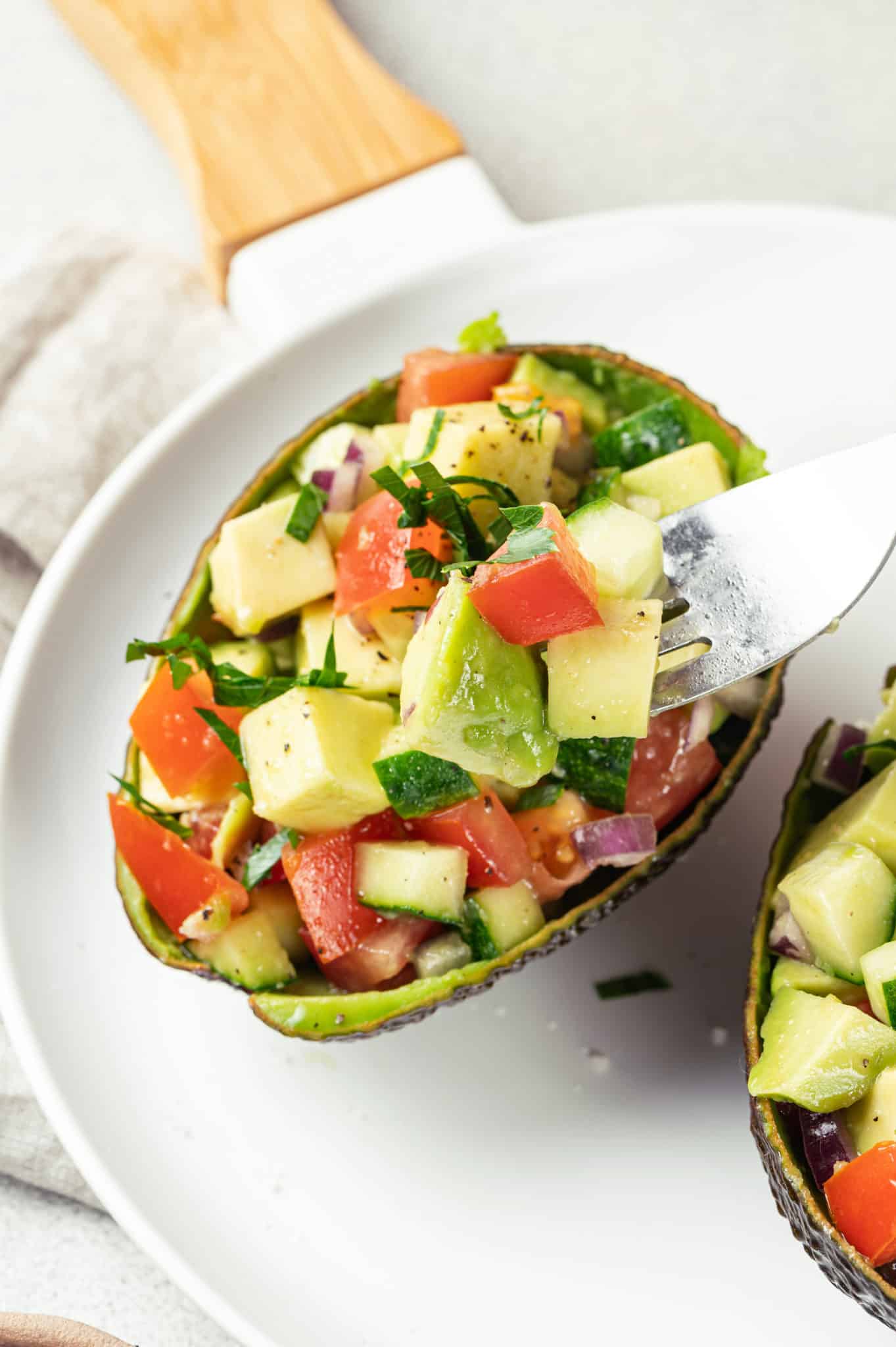 Simple Avocado Salad Recipe with Tomatoes