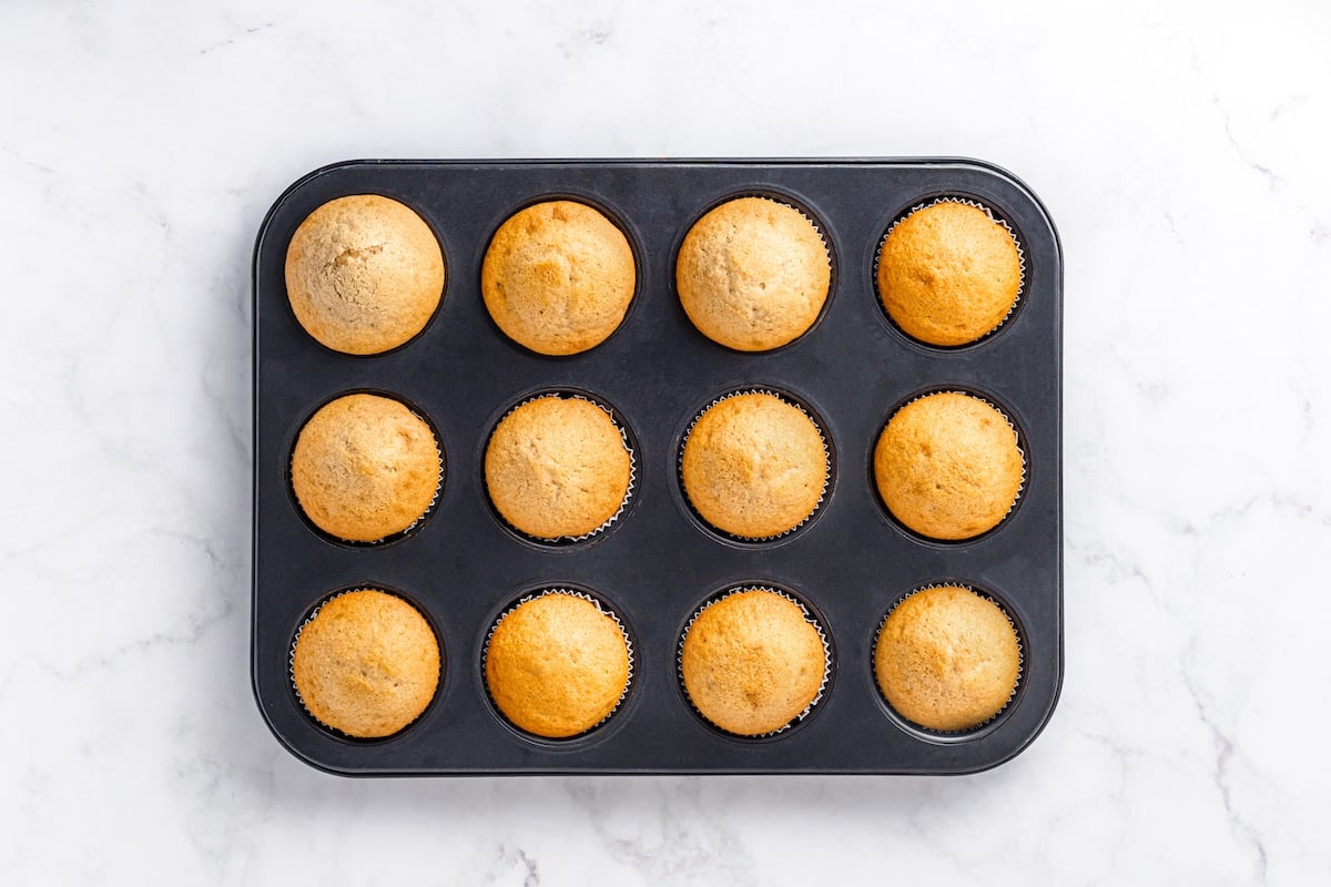 coffee cupcakes baked